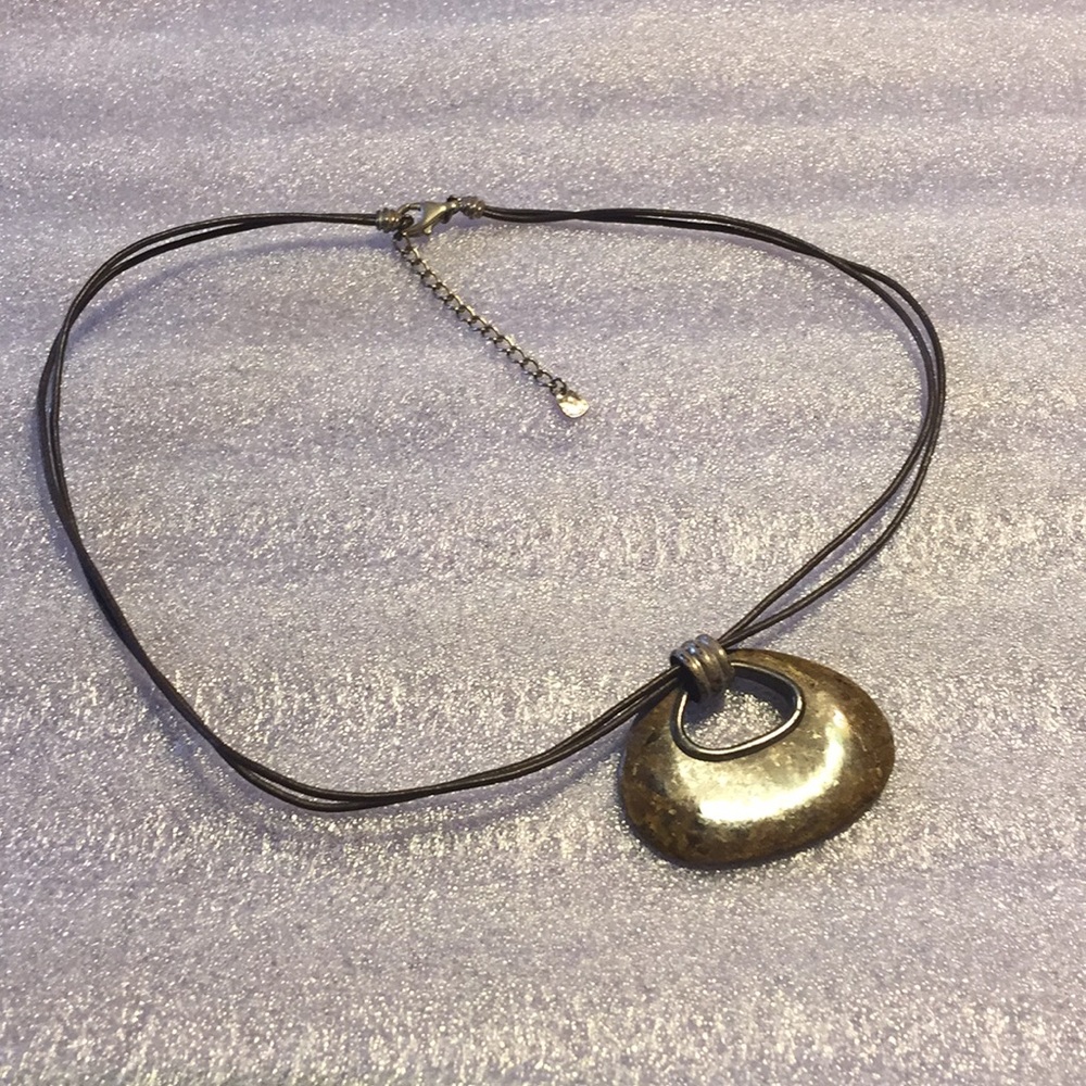 Necklace - Picture 3 of 4